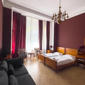 Hotel-maison Am Olivaer Platz Hotell Berlin